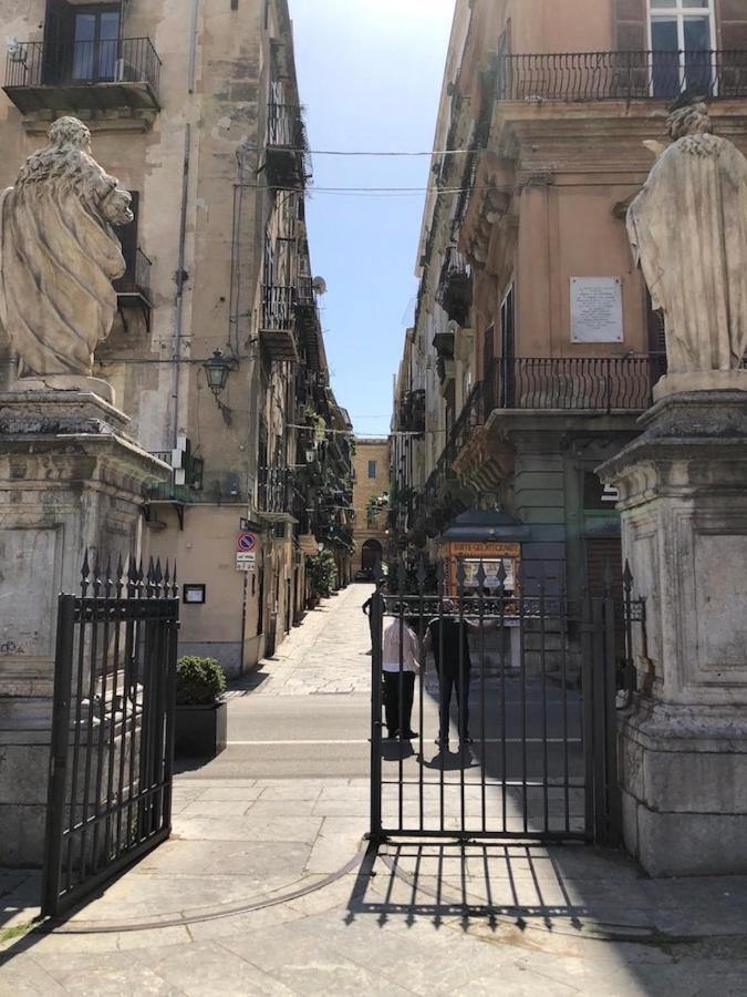 Casa Di Fronte La Cattedrale Apartment Palermo Exterior foto