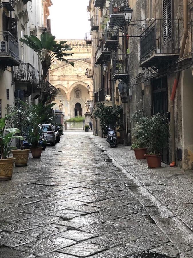 Casa Di Fronte La Cattedrale Apartment Palermo Exterior foto