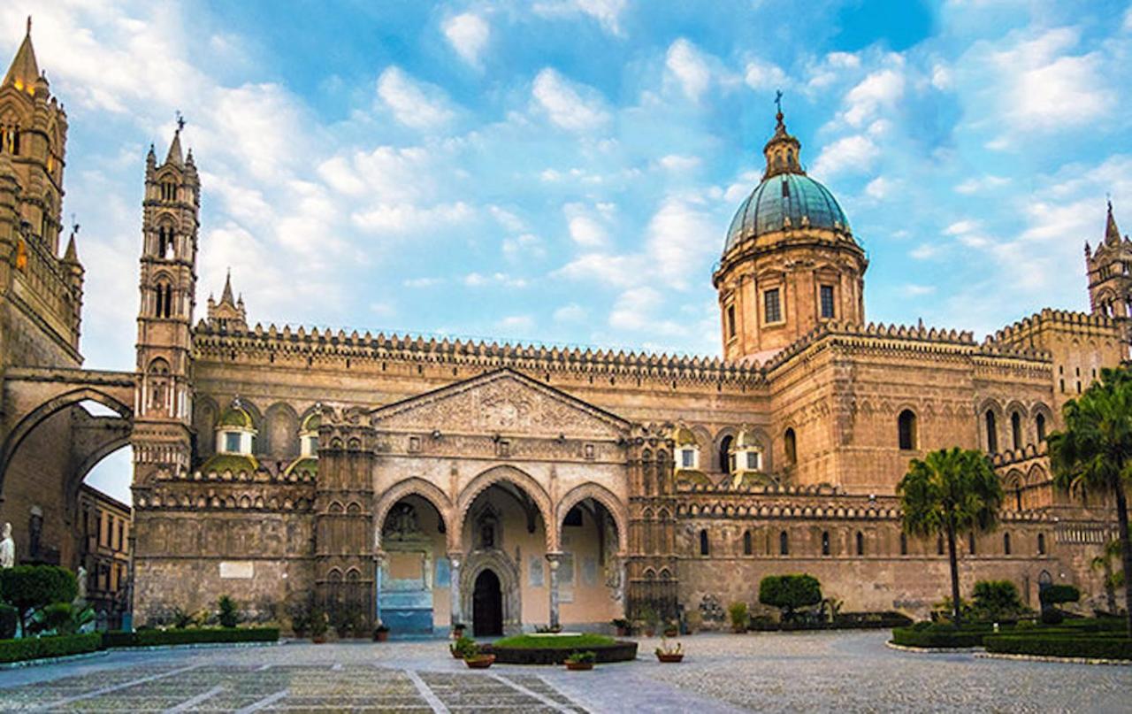 Casa Di Fronte La Cattedrale Apartment Palermo Exterior foto